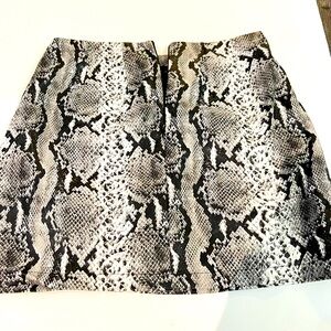 Vegan leather animal print mini skirt